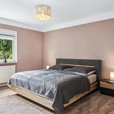 2 Bedroom In Lägenhet *